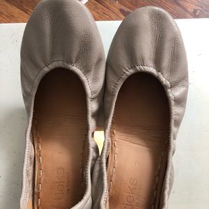 Size 7 Tieks. Excellent condition.